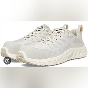 Size 10 Men's Merrell Lightweight Men's Athletic Sneakers in Cream Retail 120$